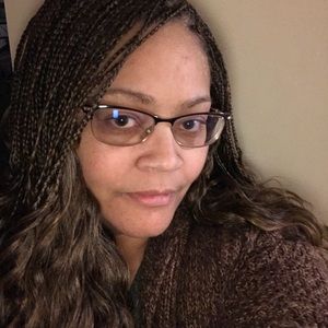 Meet your Posher, Keisha